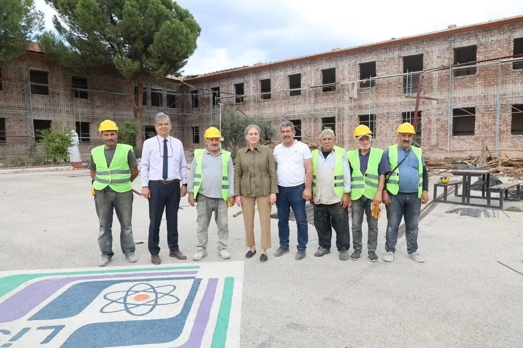 Nazilli’de iki okulda deprem güçlendirmesi sürüyor