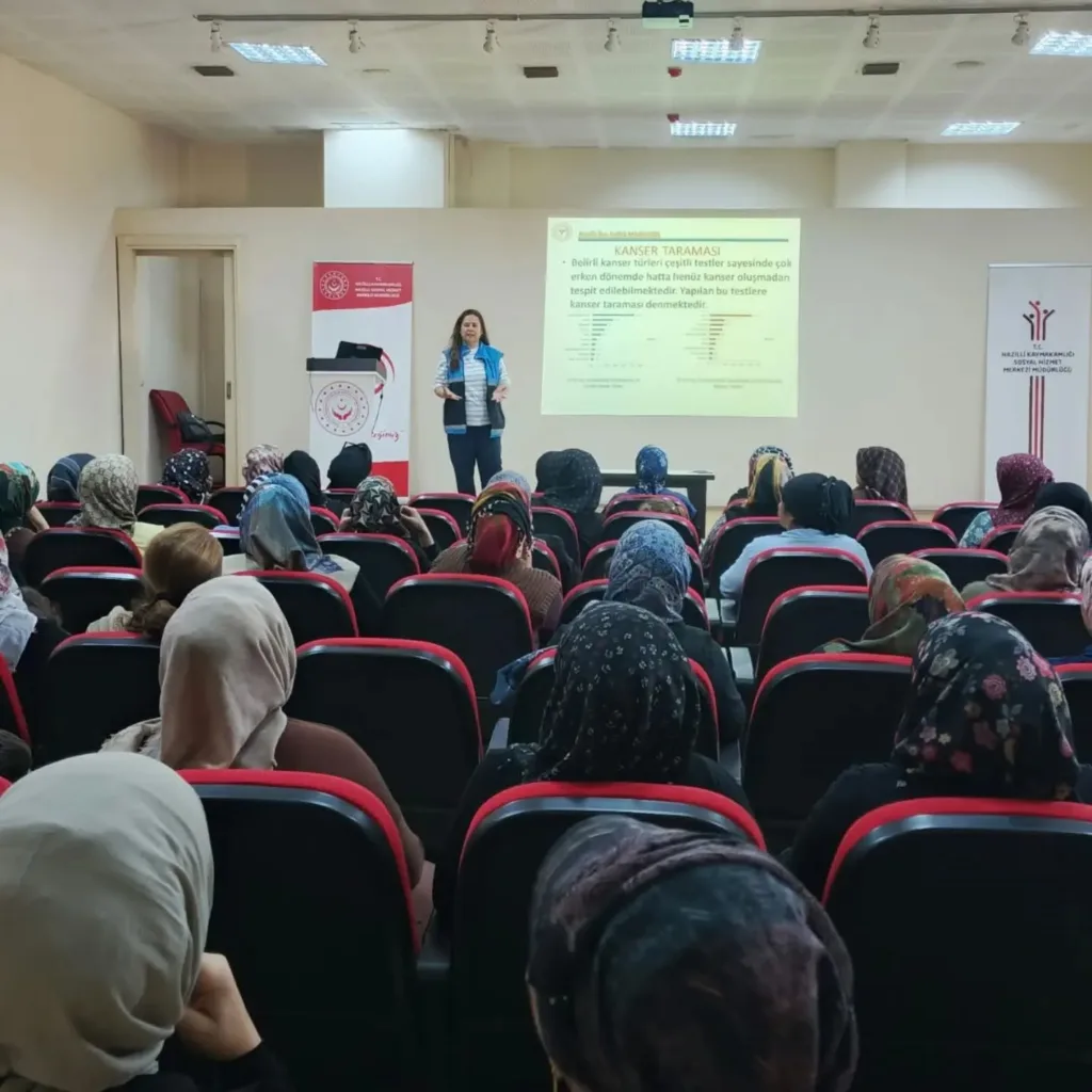 nazillide kadinlara saglik guvenlik ve mahremiyet egitimi 346515a9d73f