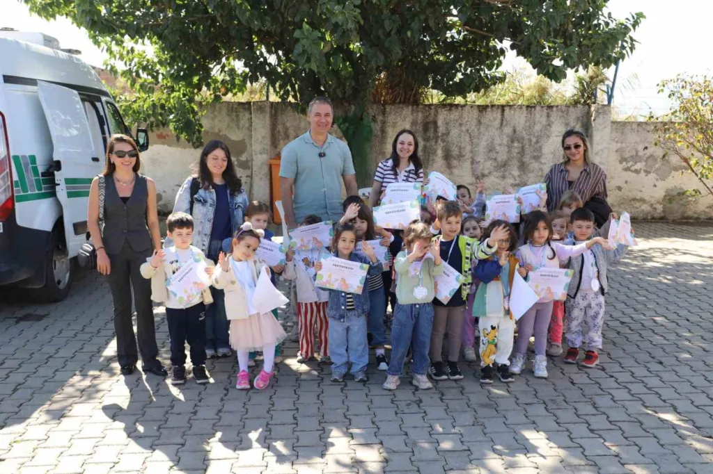 Nazilli’de minik öğrenciler can dostlarla bir araya geldi 6 nazillide minik ogrenciler can dostlarla bir araya geldi b1664ace5bf4