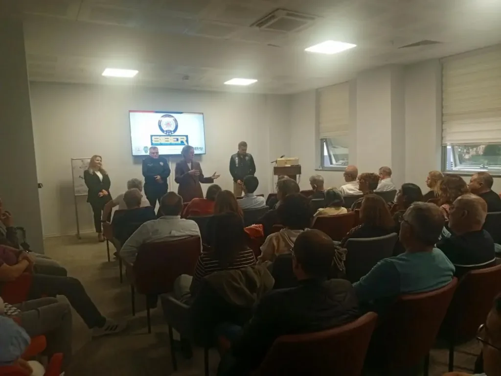 nazillide saglik personeline siber guvenlik egitimi verildi c7e4aebda173