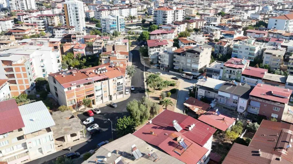 nazillide uc sokak bastan sona yenilendi 59d8d55b8432