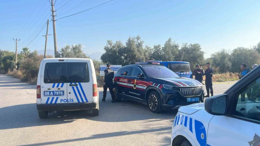 Önce boşandığı eşini, sonra kendini vurdu 2 once bosandigi esini sonra kendini vurdu 29b978a75077