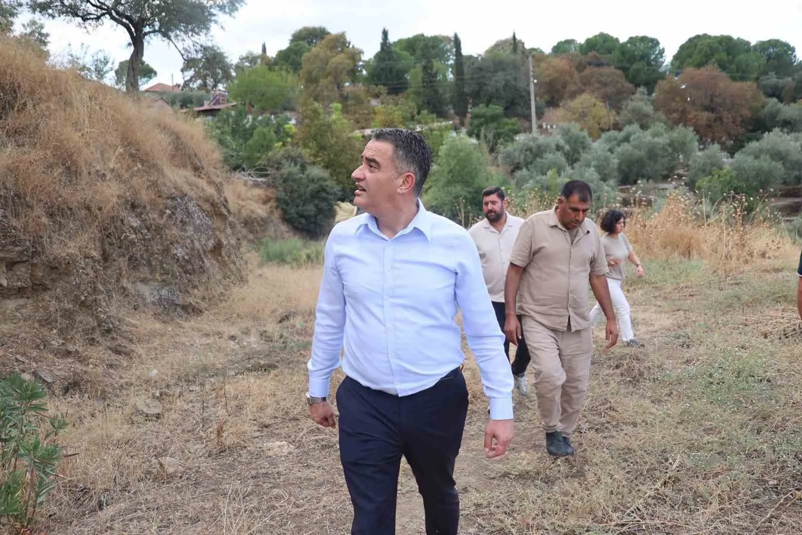 senkoy mahallesi dugun salonuna kavusuyor a82d66dd14dd