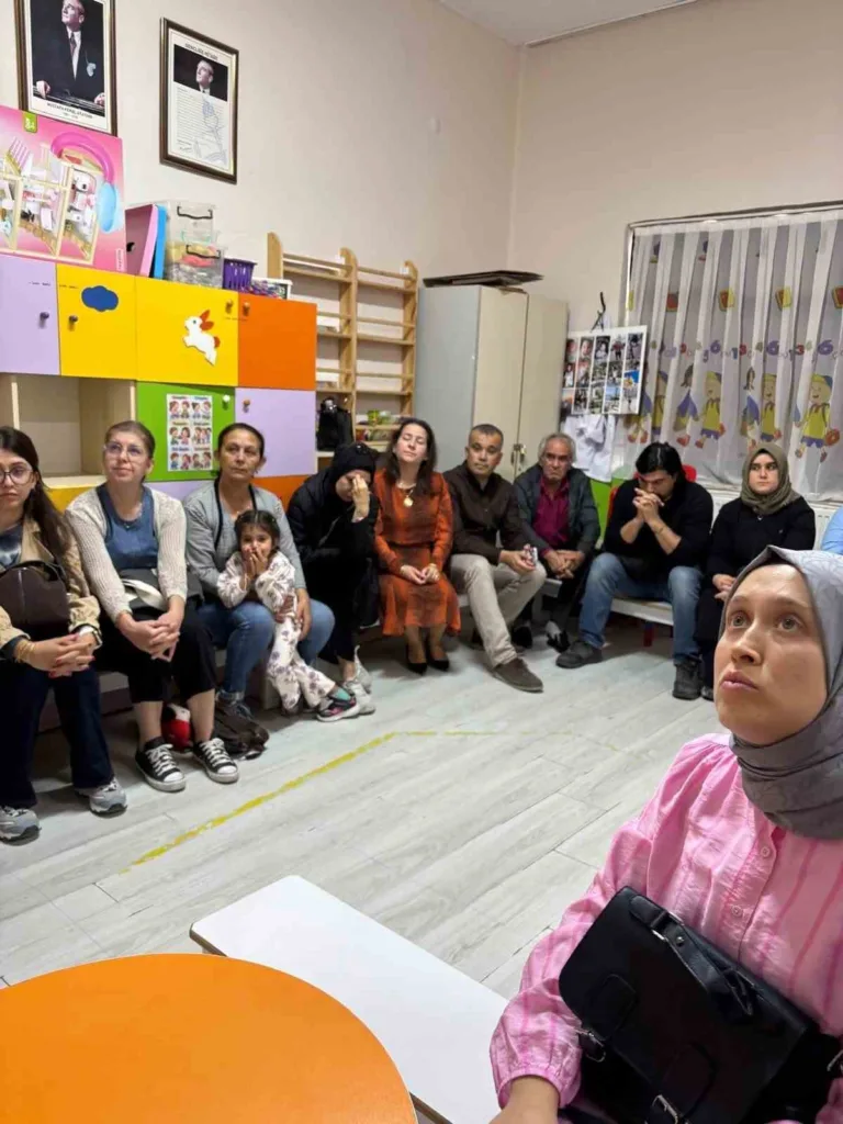 sokede cocuklarin saglikli gelisimi icin egitim verildi f91b89952d3a