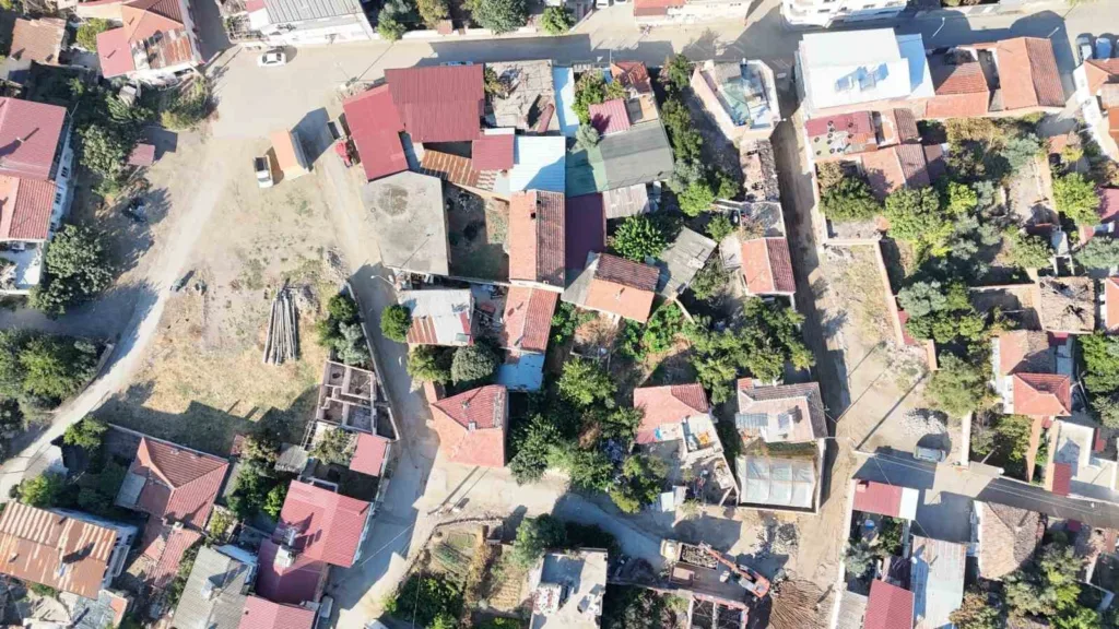 sumer mahallesinde yol calismalari suruyor 05b557f0f9ee