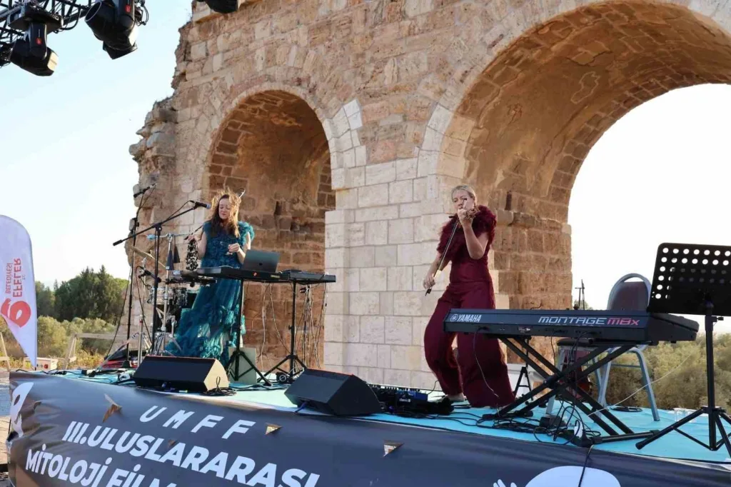 Tralleis Antik Kenti, uluslararası festival ile buluşacak 4 tralleis antik kenti uluslararasi festival ile bulusacak 5f4c1976d1d3