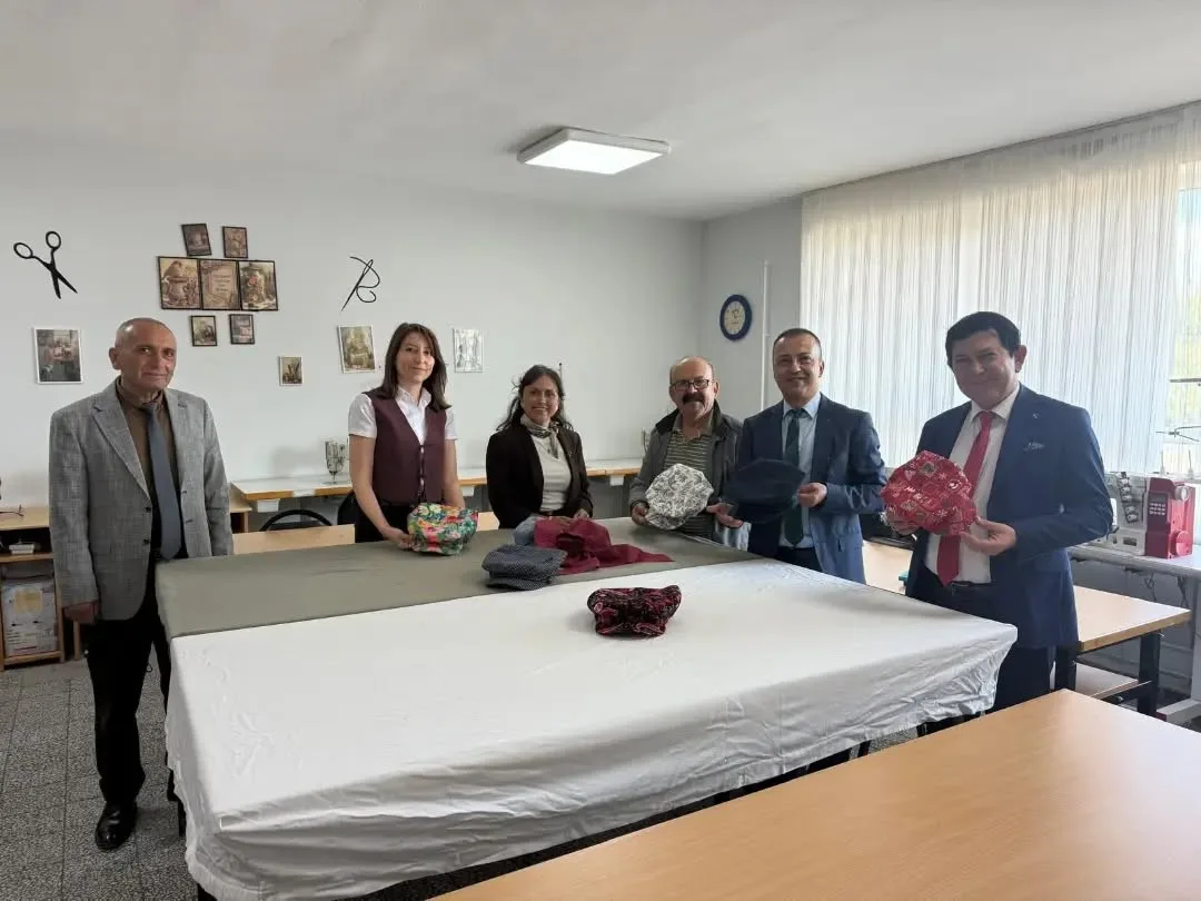Yenipazar’ın 8 köşeli şapkası gelecek nesillere aktarılacak 3 Yenipazar’ın 8 köşeli şapkası gelecek nesillere aktarılacak